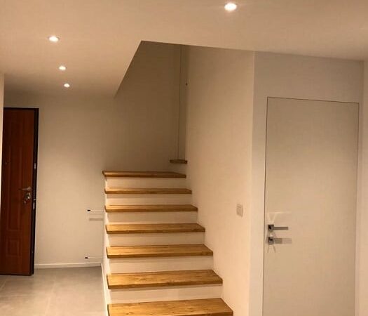 Ristrutturazione<br data-lazy-src=